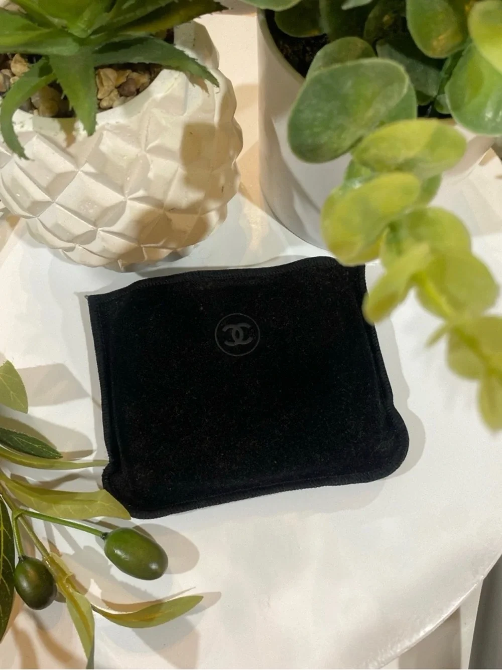 Chanel Double Perfection Lumiere Powder #60 Beige Powder (Discontinued)